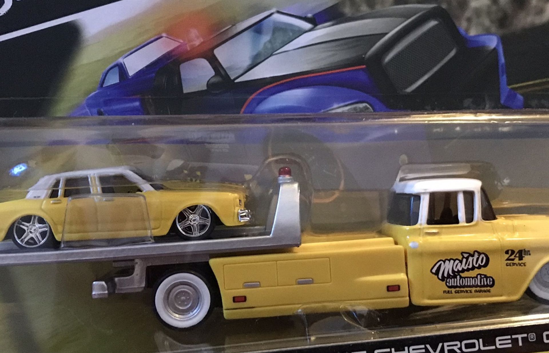 Classic Tow Truck Hauler/ 1987 Chevy Caprice