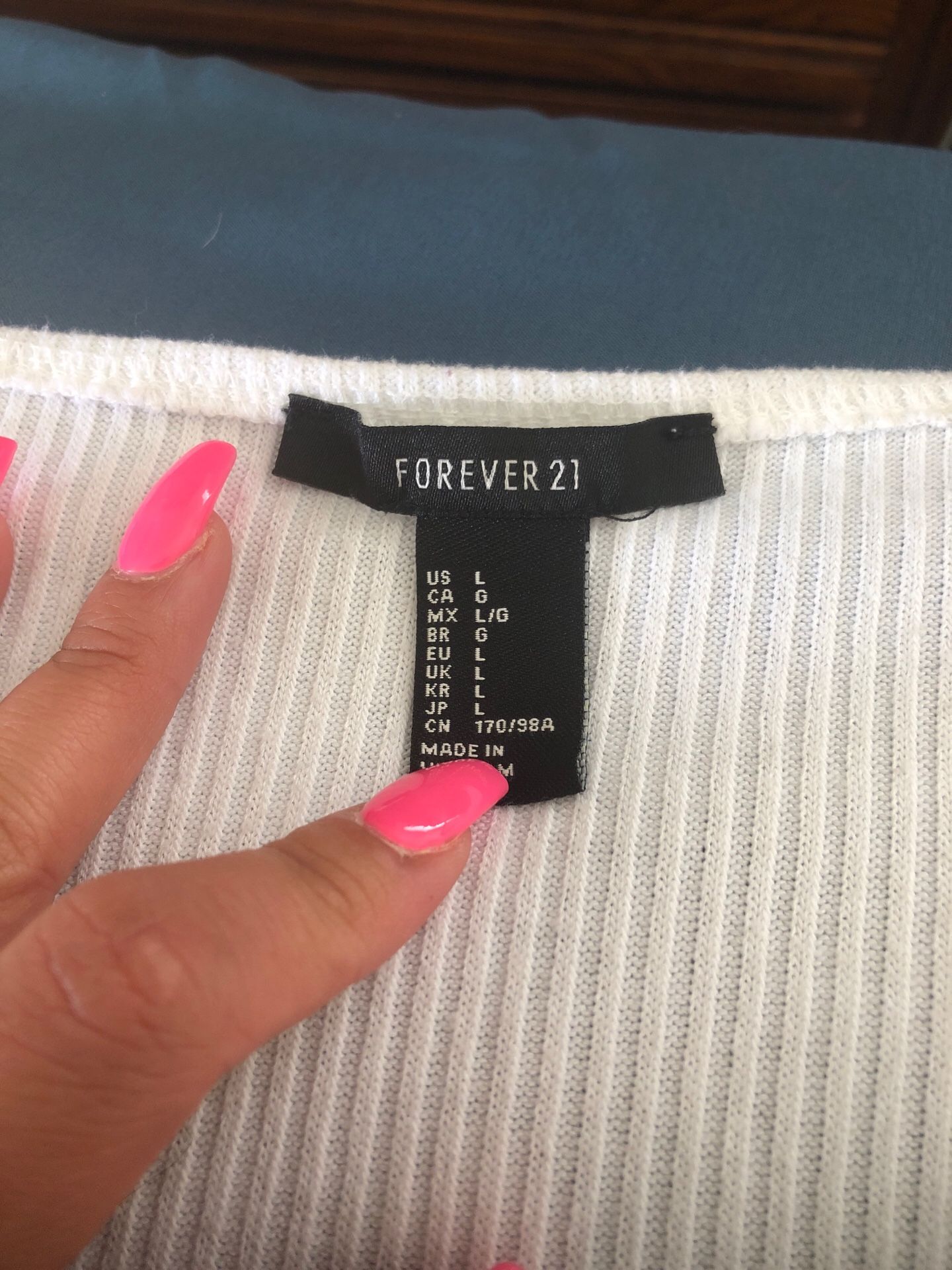 Forever 21 long sleeve crop top