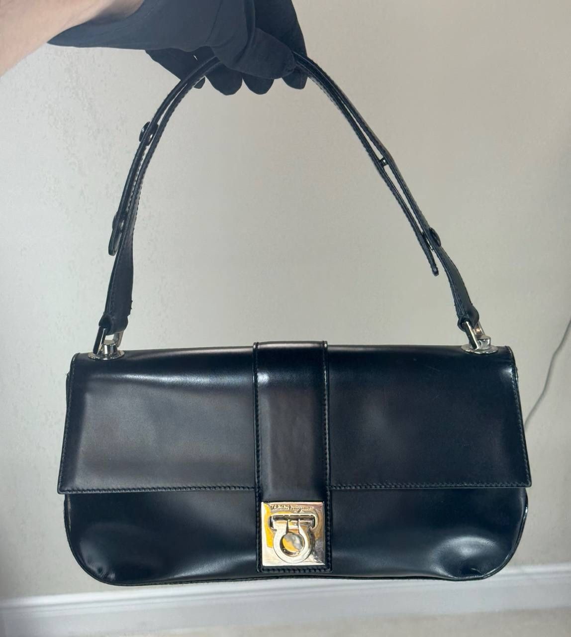 SALVATORE FERRAGAMO Black Leather Handbag Clutch Silver Hardware Shoulder Bag