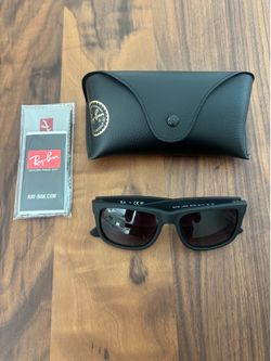 Ray-Ban Justin Classic Matte Black
