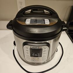 Instant Pot With Air Fryer Lid