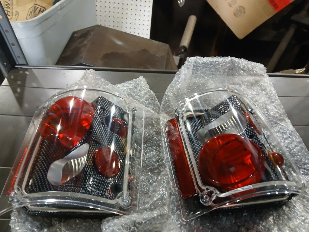 88 C10 Tail Lights