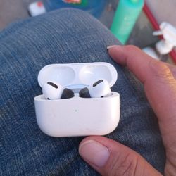 Apple Ear Pods 