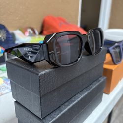 luxury glasses 