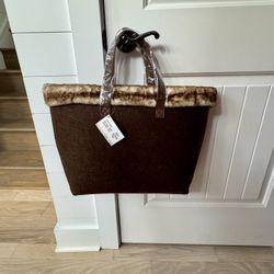 NEW Barne’s & Noble Tote Bag