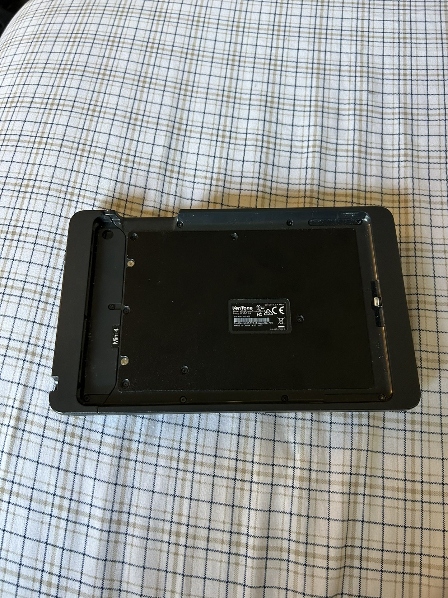 ipad mini 4 verifone
