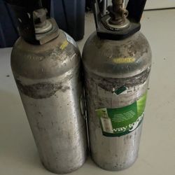 CO2 Tanks