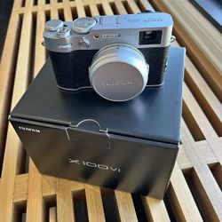 Fujifilm X100VI - Silver