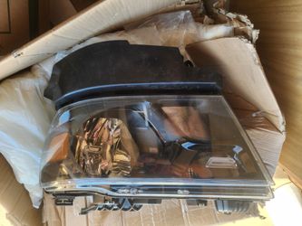 Headlight for Sale in Manteca