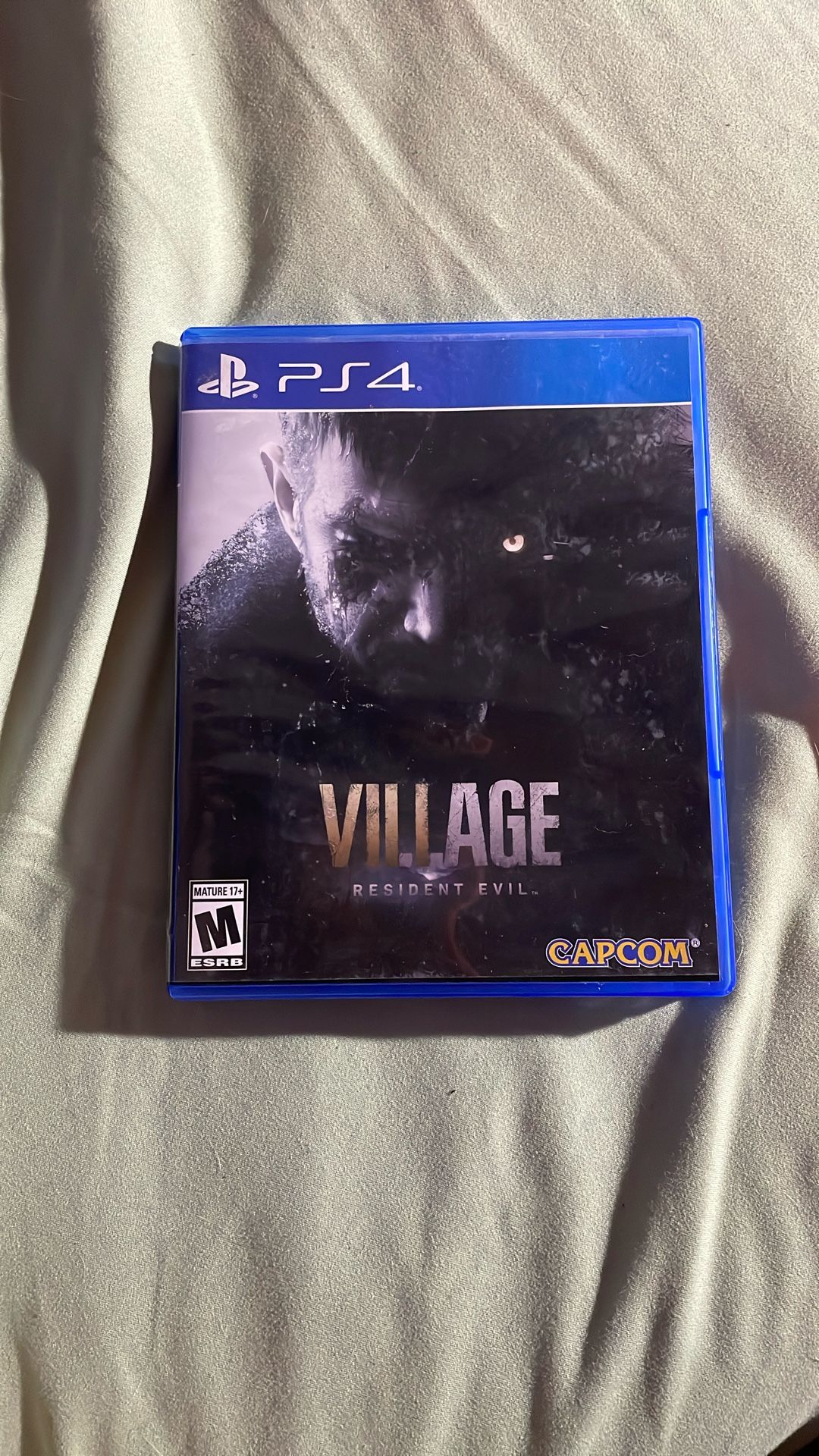 PS4 Resident Evil village