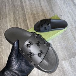 Women Gucci Slides