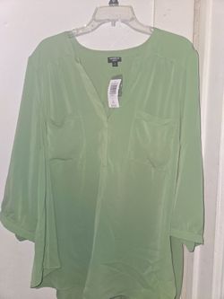 🖤Torrid light green dressy top size3x $15 NEW🖤