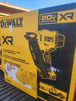 Dewalt Framing Nailer Kit 
