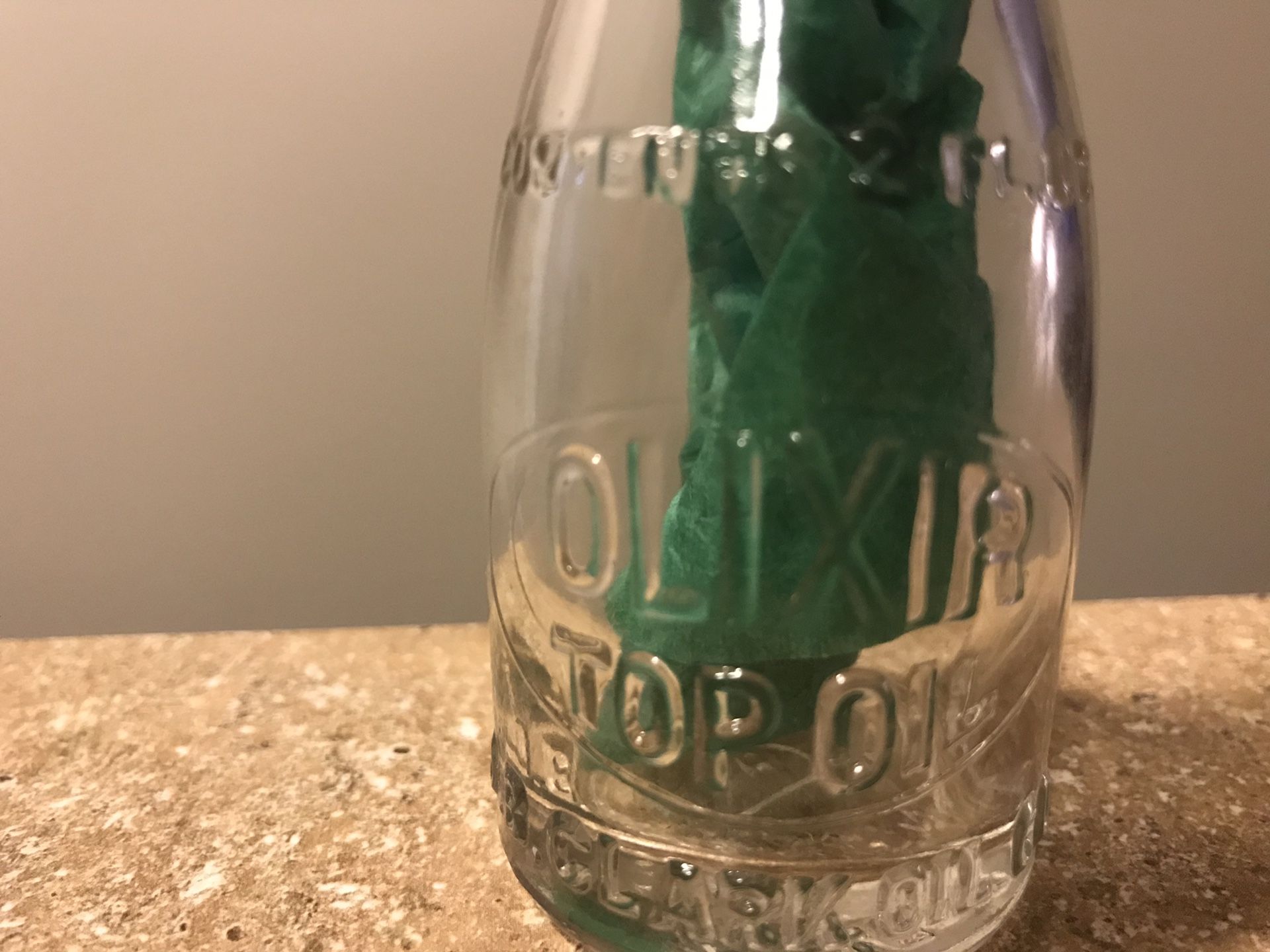 Vintage Antique OLIXIR TOP OIL BOTTLE J.B Clark Oil Company for Sale in