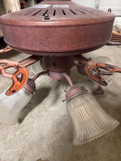 Quorum ceiling fan