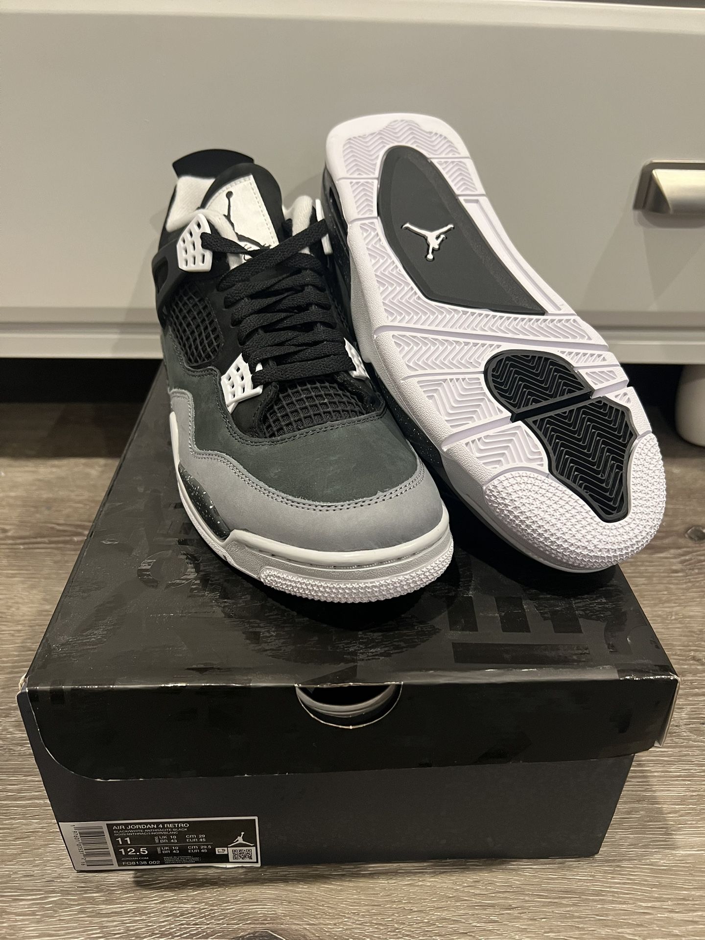 Air Jordan 4 Retro Fear 2024