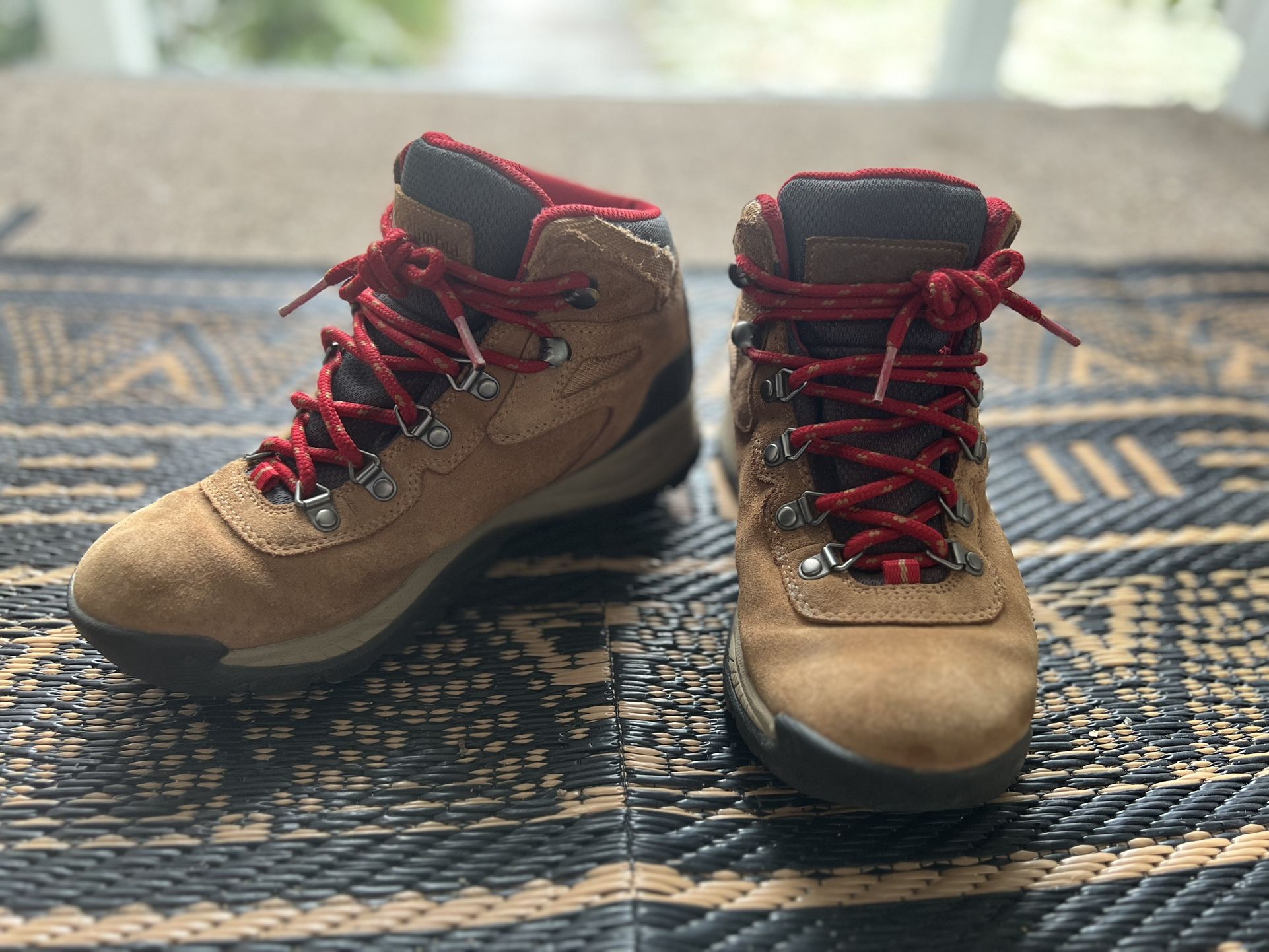 Columbia Womens Hiking Boots