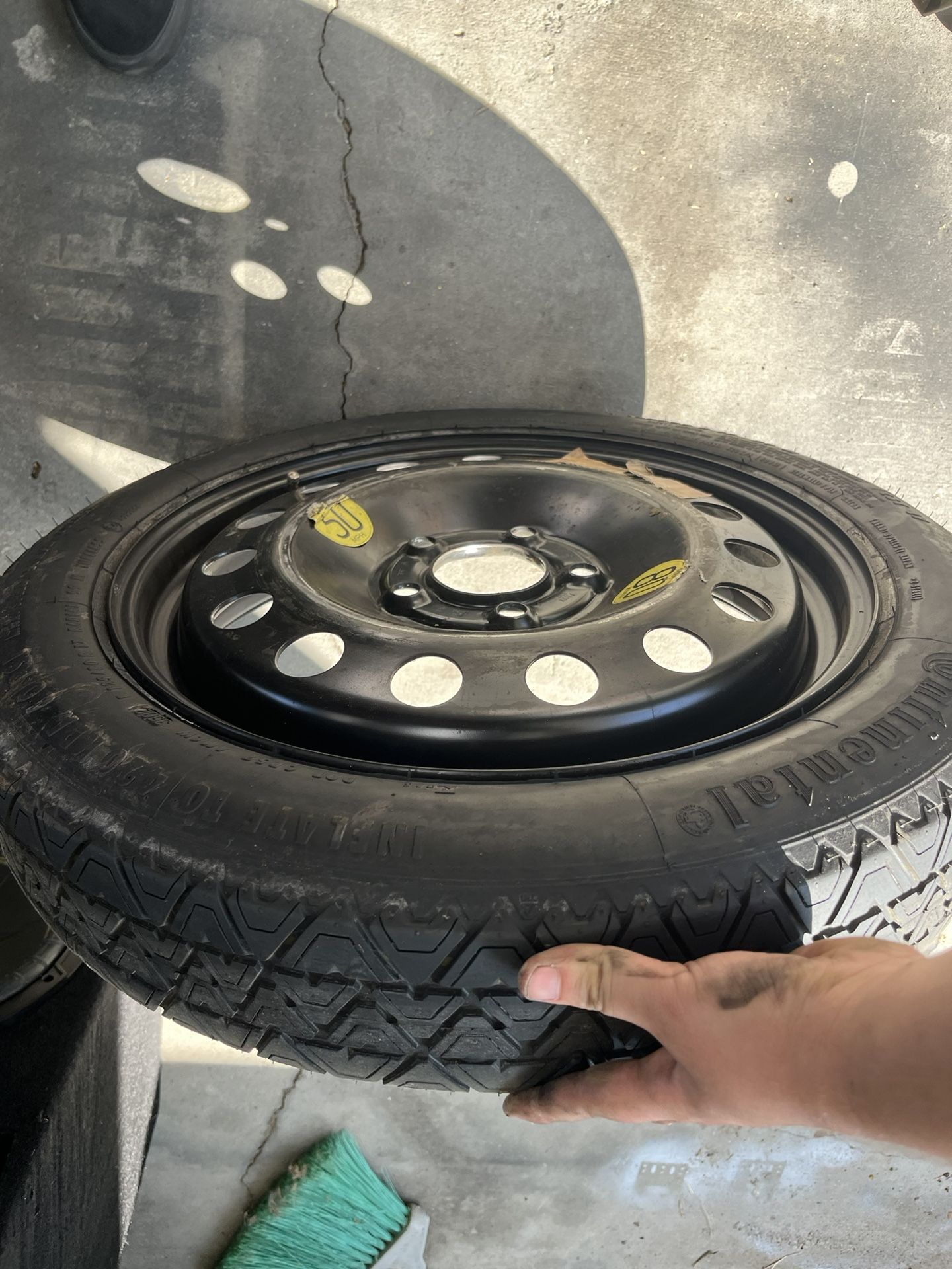 BMW E46 Spare Tire And Jack