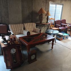 Furniture Tables Chairs Bar Stool Lamps Books Humidifer