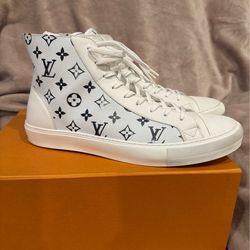 Louis Vuitton Sneakers