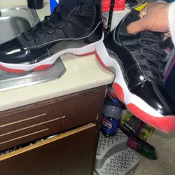 Jordan 11s