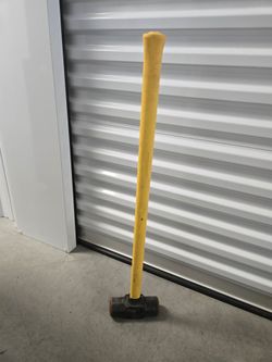 8 lb Fiberglass Handle Sledgehammer. "CHECK OUT MY PAGE FOR MORE DEALS "
