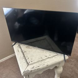 Hisense 40" Roku Tv