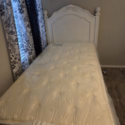 Bed And Mattress 