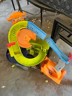 Hot wheels toys vehicle cars toys racing track