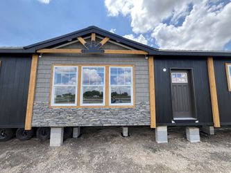 Beautiful 4/2 Double Wide 