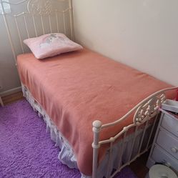 Twin Bed With Box Spring