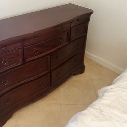 Dresser (Comoda)