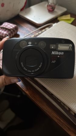 Nikon Zoom Touch 470 AF