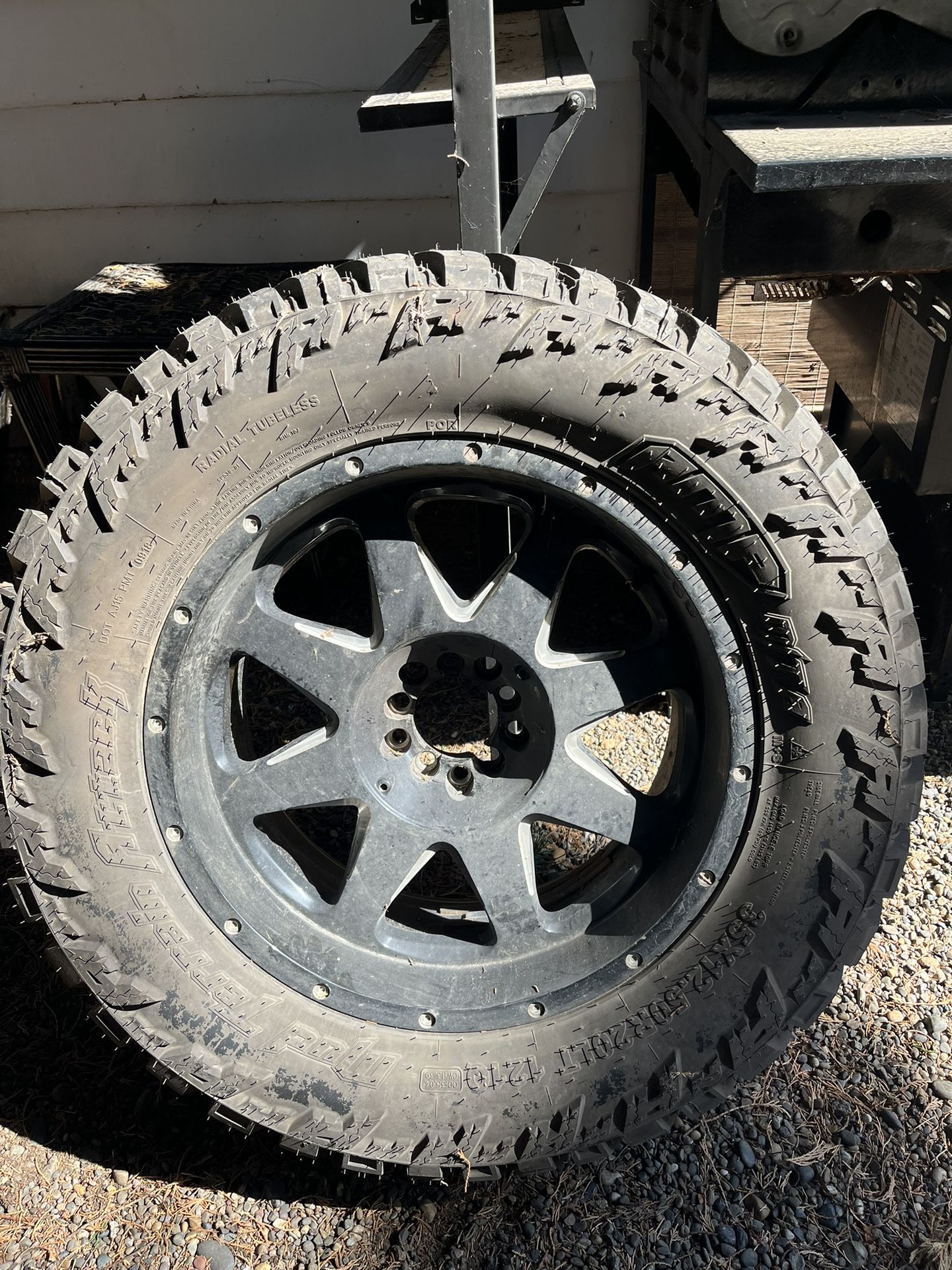 Mud Terrain 35x12 50R20 Tire & Rim