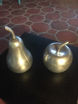 Apple and pear candles
