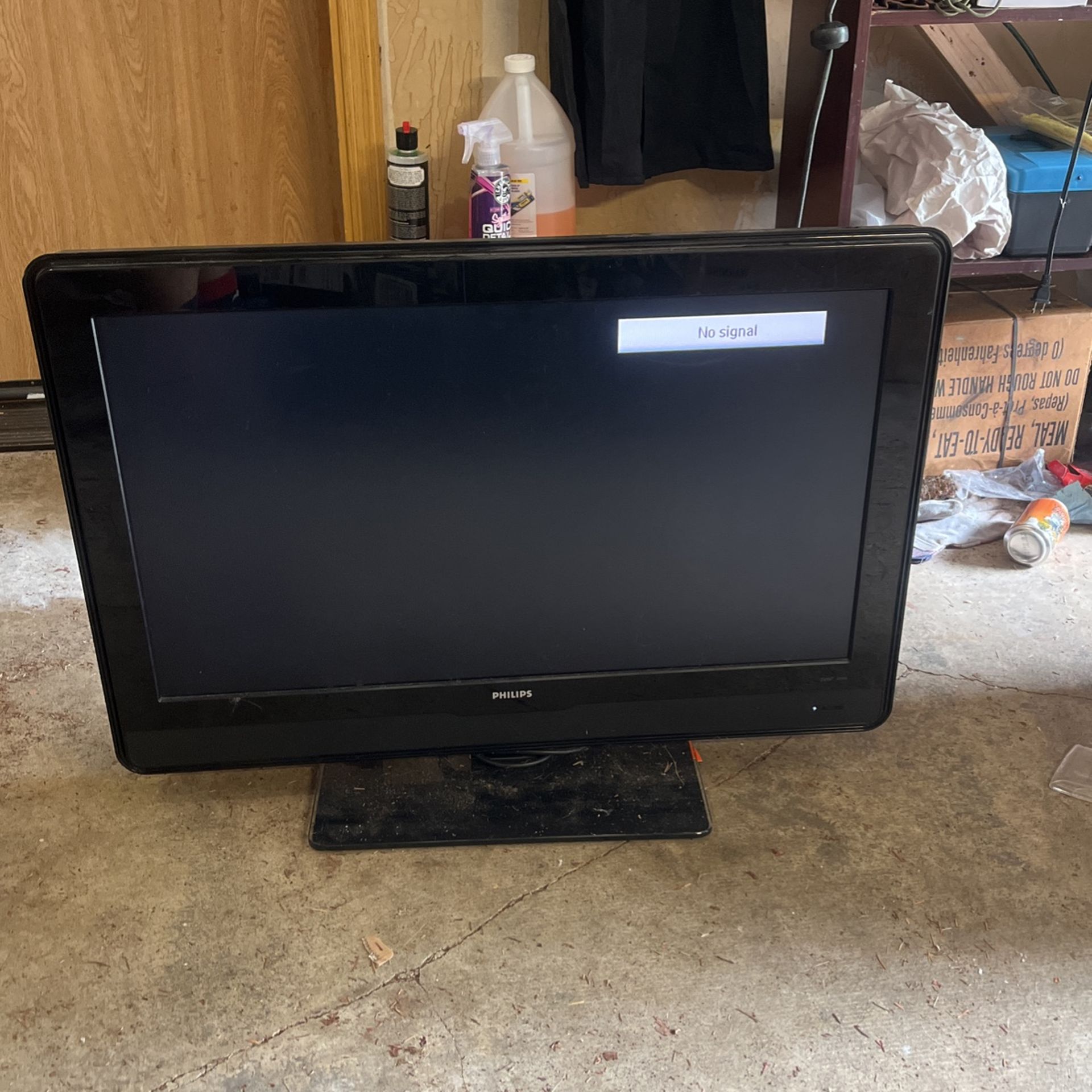 32 Inch LCD Tv