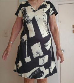 Womans Dress NEW