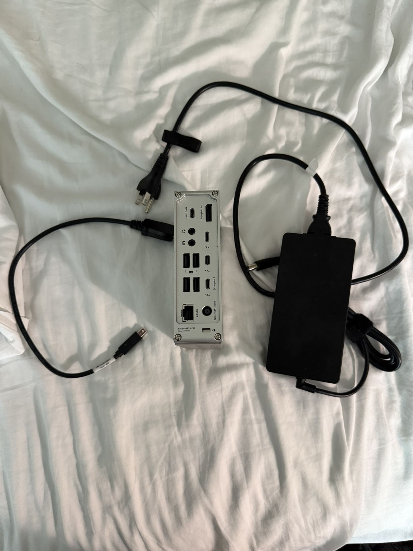 CalDigit TS4 Thunderbolt 4 Dock