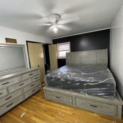 Bedroom Set 