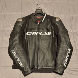 Dainese Racing 3 Perforated Leather Jacket: Size 48 (58 Euro)