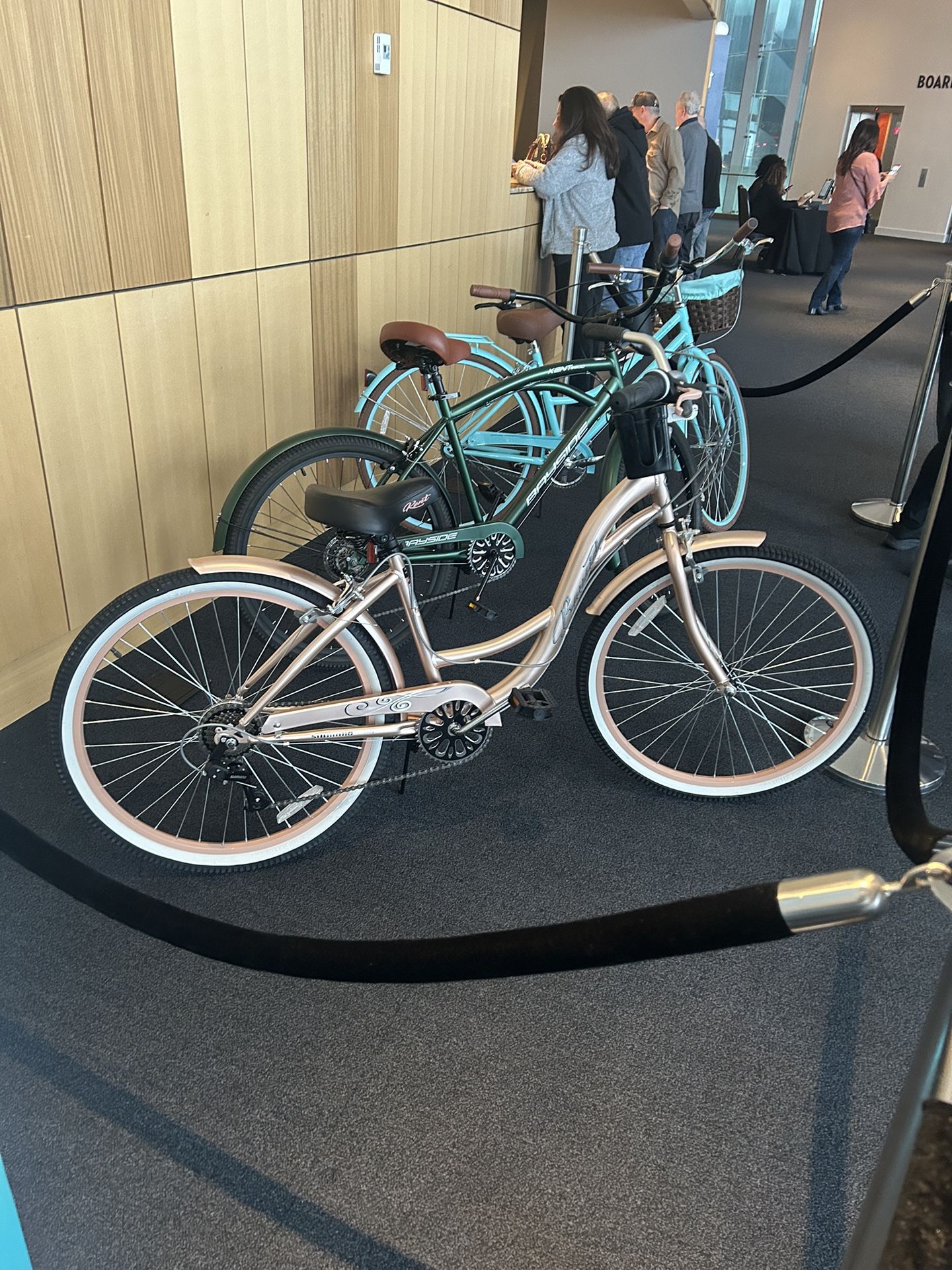 Rose Gold Ladies Kent 26 Inch Bicycle