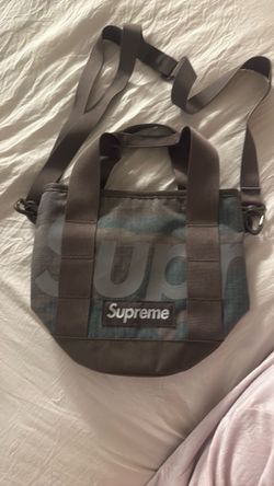 Supreme bucket bag