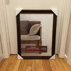 Home Collection/Studio Decor Frame