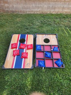 CORNHOLE/TIC TAC TOE GAME