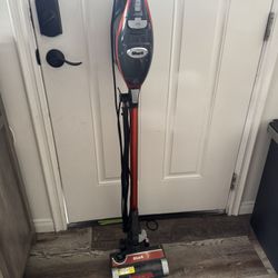 Shark Vacuum 