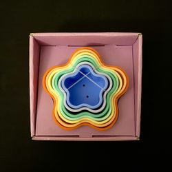 Giggle Scape Silicone Cup Stacker