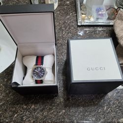 Gucci Watch 