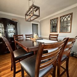 Dining room set