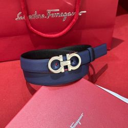 Double-sided double-color belt