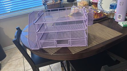 Desk organizer